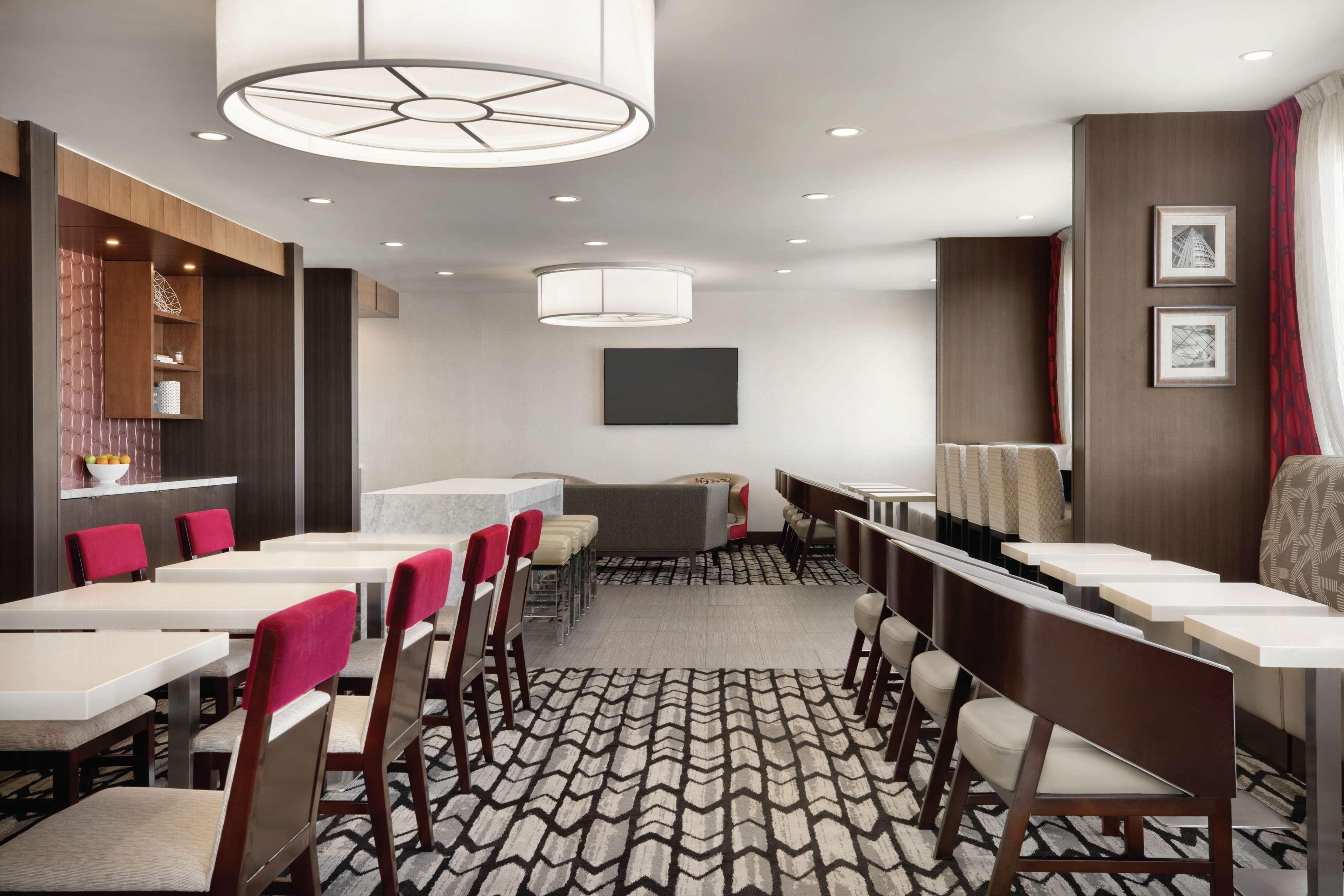 Doubletree By Hilton Hotel Toronto Airport West Mississauga Buitenkant foto
