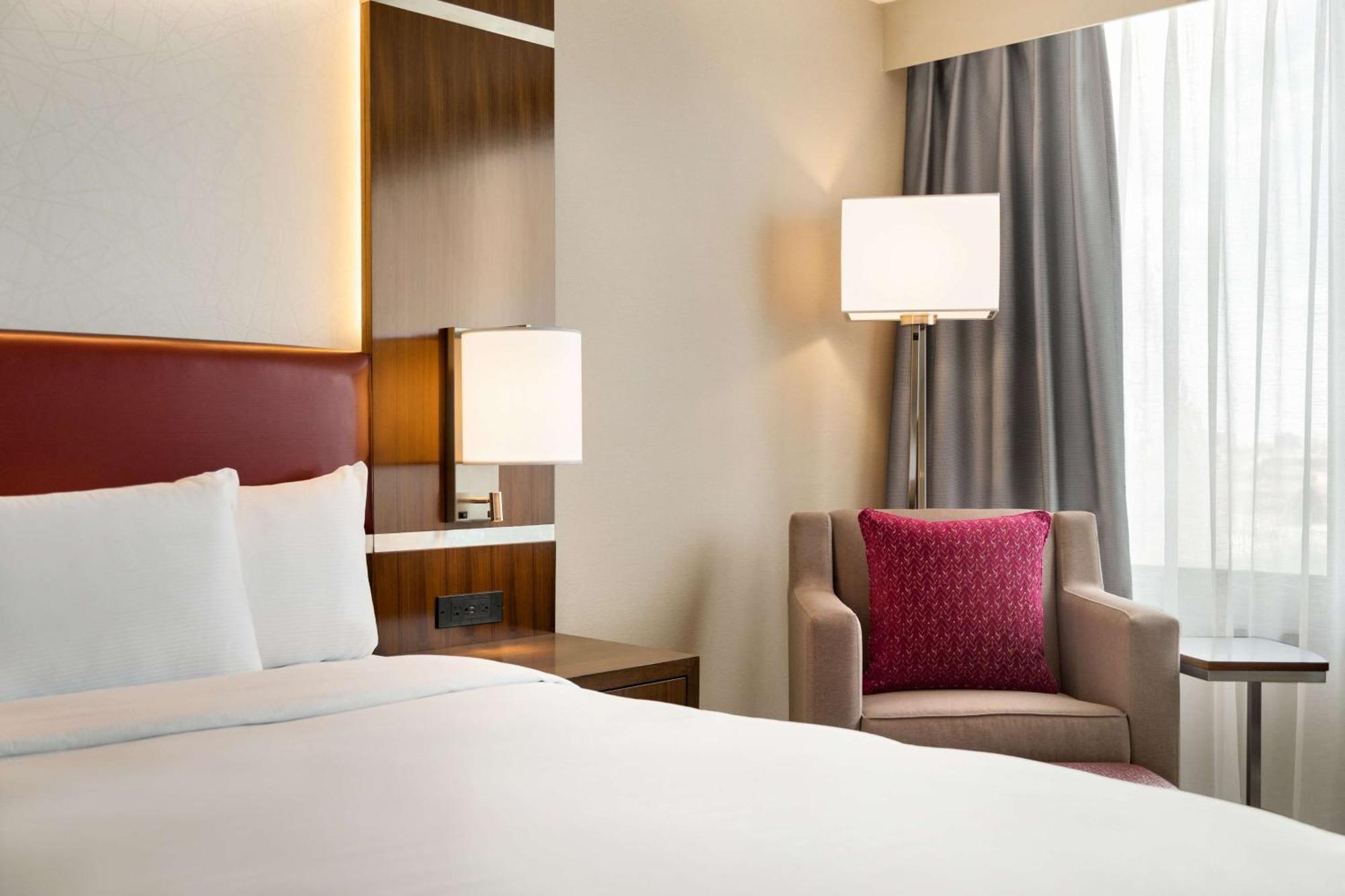 Doubletree By Hilton Hotel Toronto Airport West Mississauga Buitenkant foto