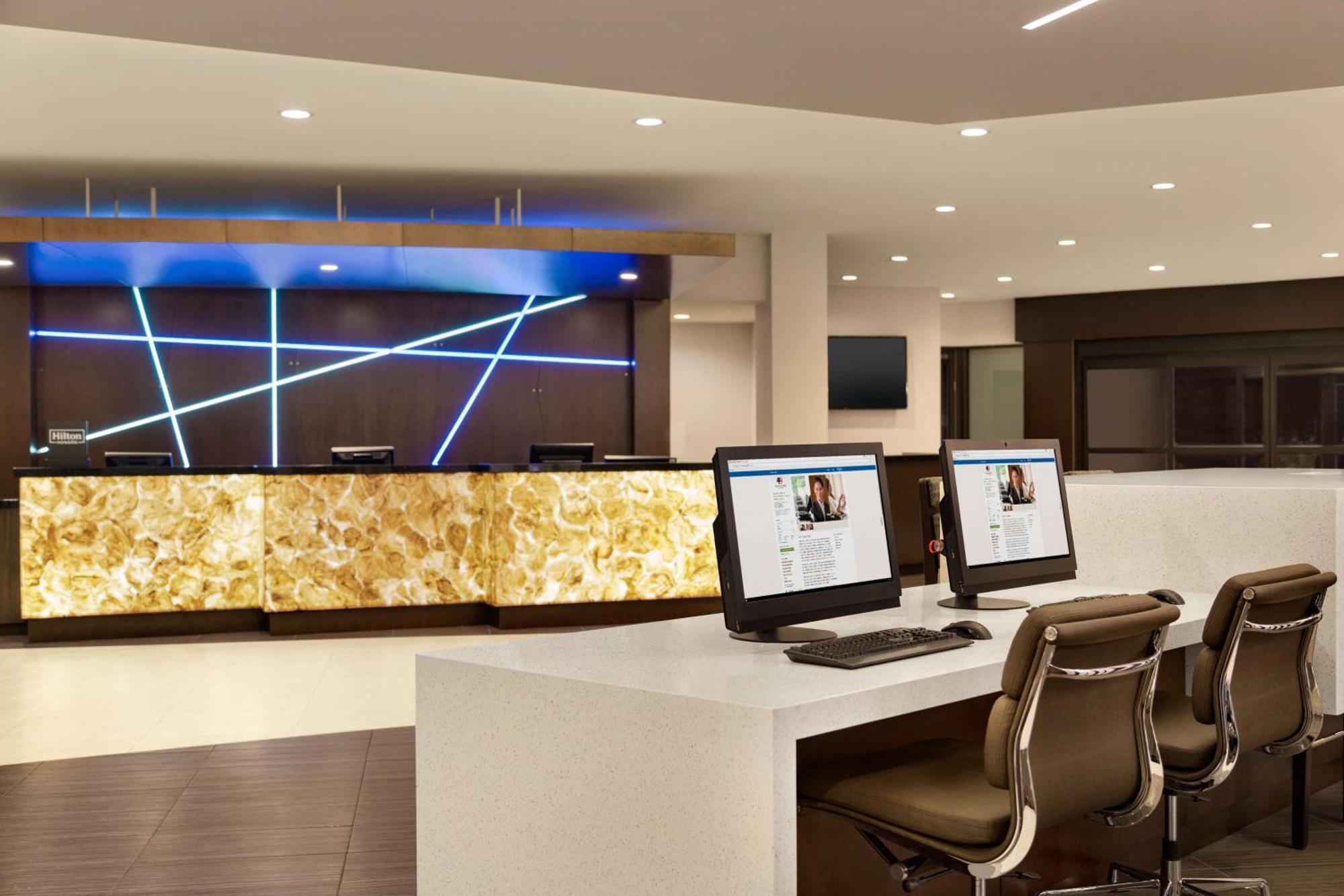 Doubletree By Hilton Hotel Toronto Airport West Mississauga Buitenkant foto