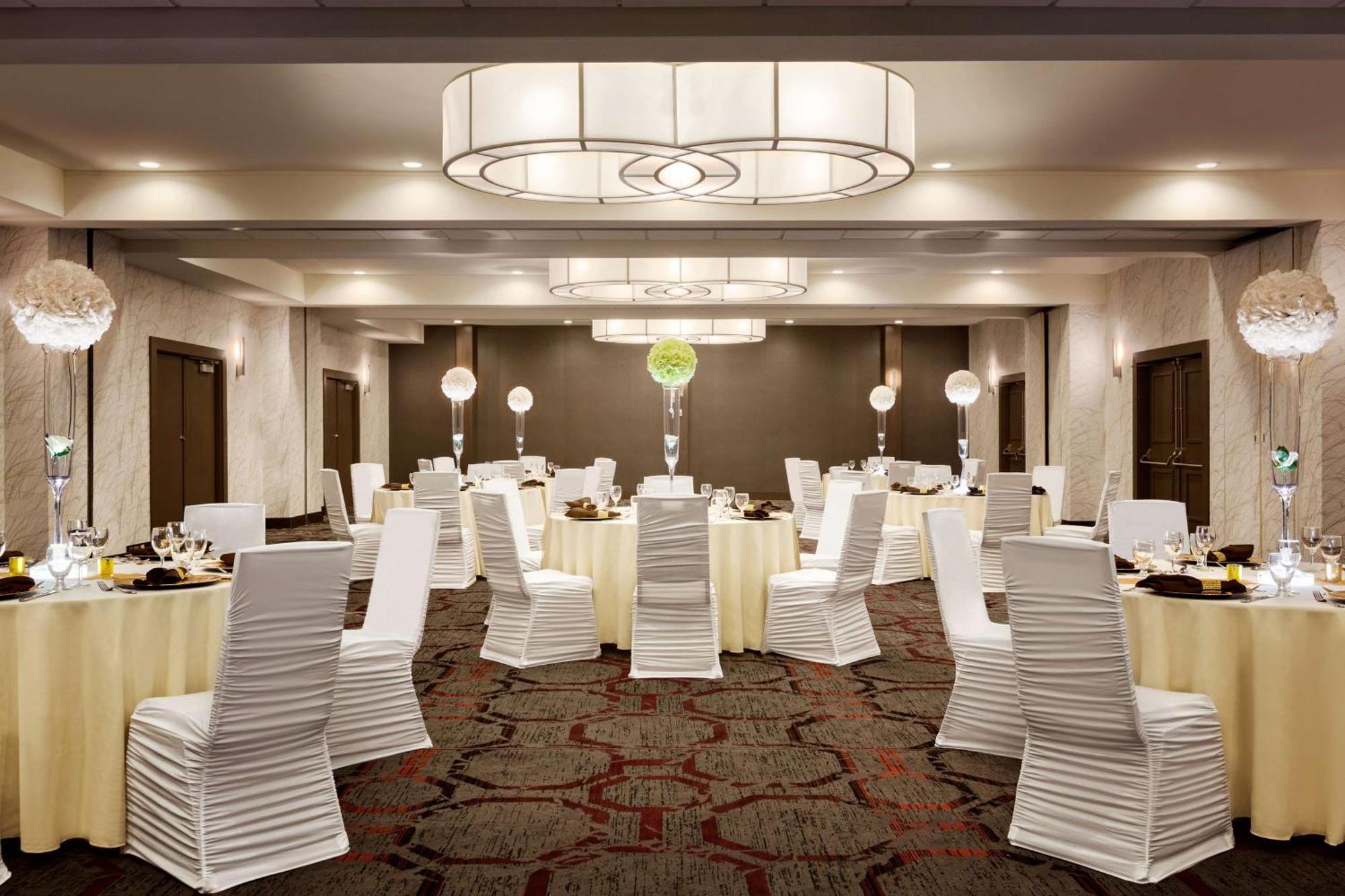 Doubletree By Hilton Hotel Toronto Airport West Mississauga Buitenkant foto