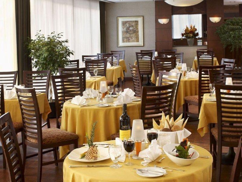 Doubletree By Hilton Hotel Toronto Airport West Mississauga Buitenkant foto